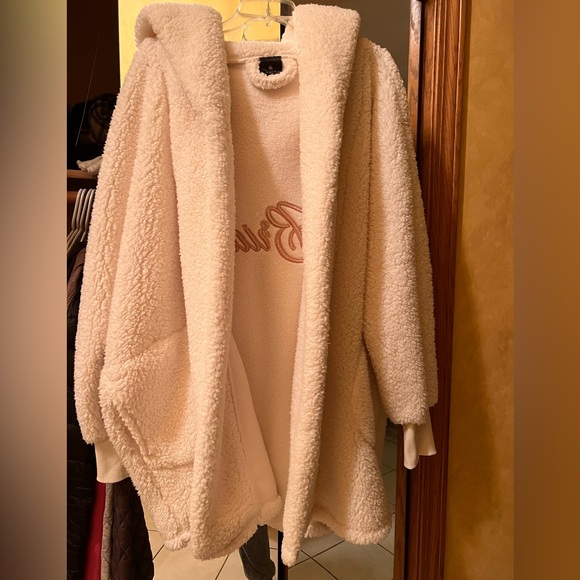 BumbleBella by Jill Martin The Lounger "I Do" Sherpa Hoodie Bride - Picture 7 of 9